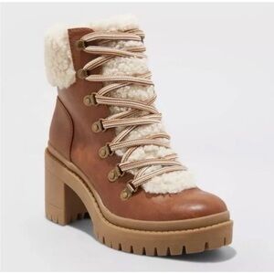 NWOT Universal Thread Shearling Sherpa Heeled Brown Lace-Up Ankle Boots Size 11